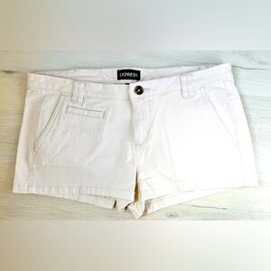 Express Cream Shorts